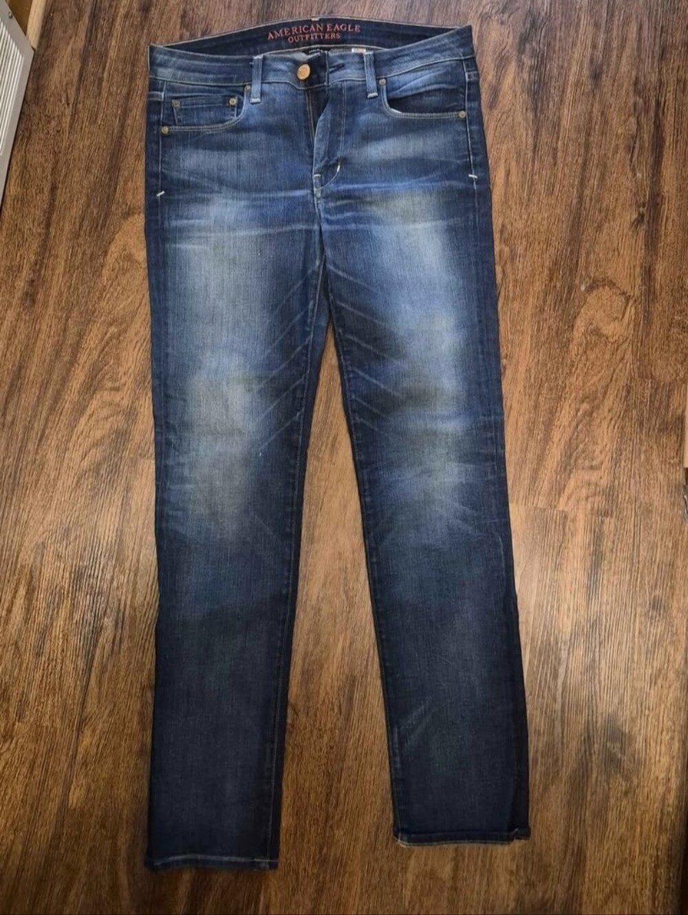 American Eagle Outfitters Women’s Dark Blue Washed Skinny Jeans